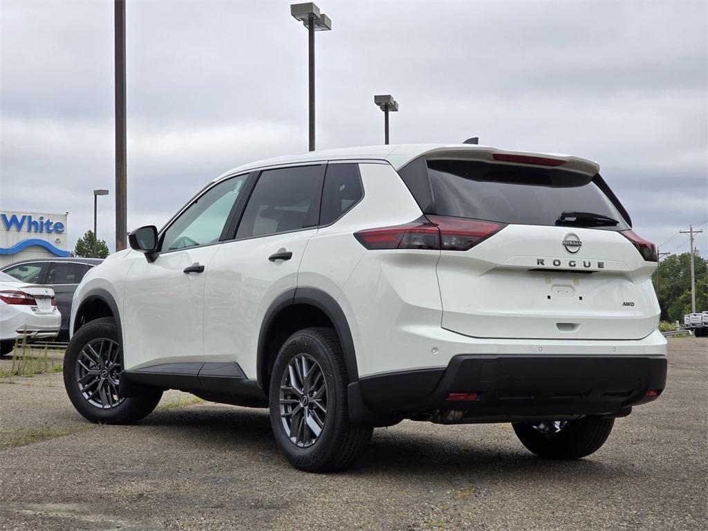new 2025 Nissan Rogue car, priced at $30,000