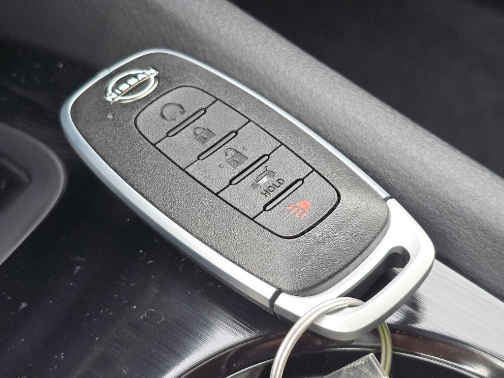 new 2026 Nissan Rogue car, priced at $33,000