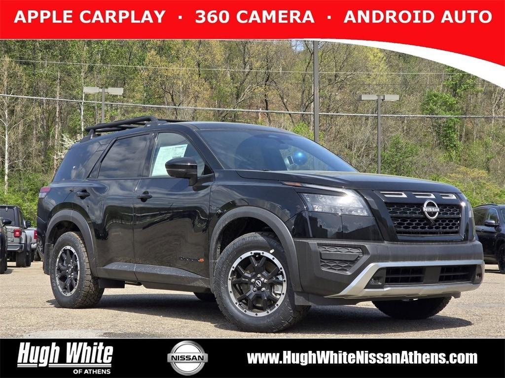 new 2025 Nissan Pathfinder car, priced at $46,675