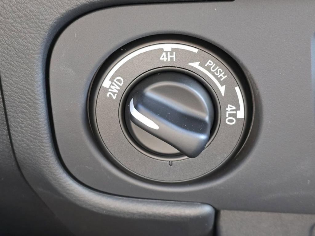 new 2025 Nissan Frontier car, priced at $40,980