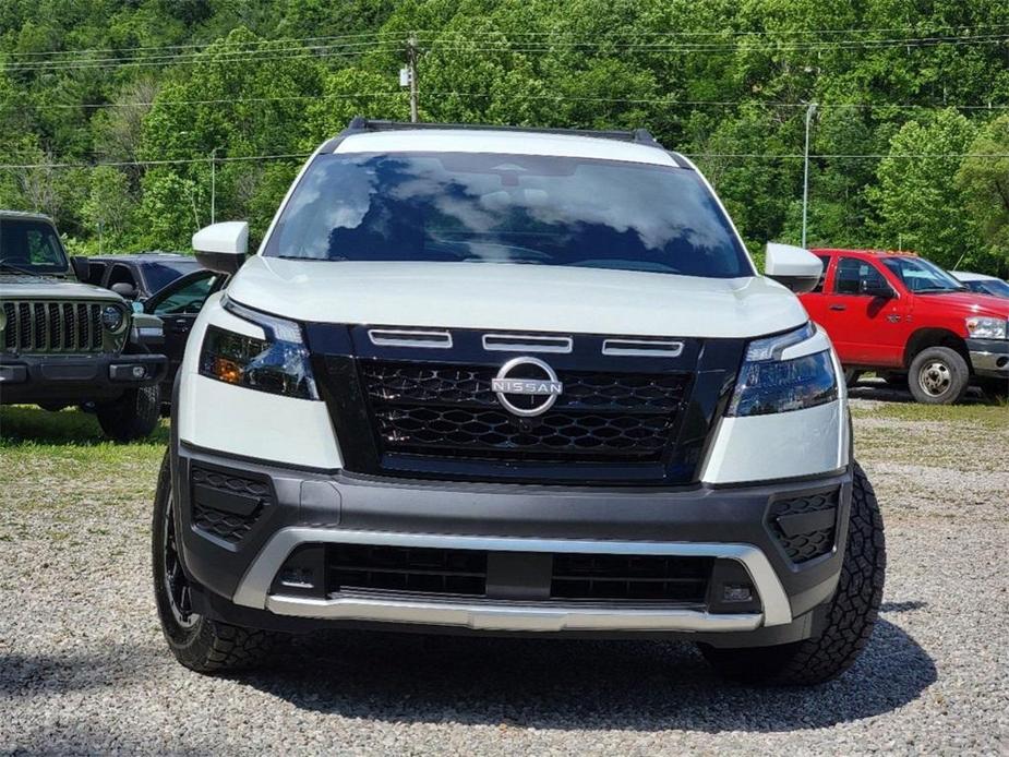 new 2024 Nissan Pathfinder car, priced at $41,500