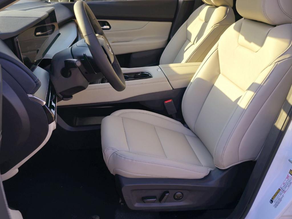 new 2025 Nissan Murano car, priced at $45,995