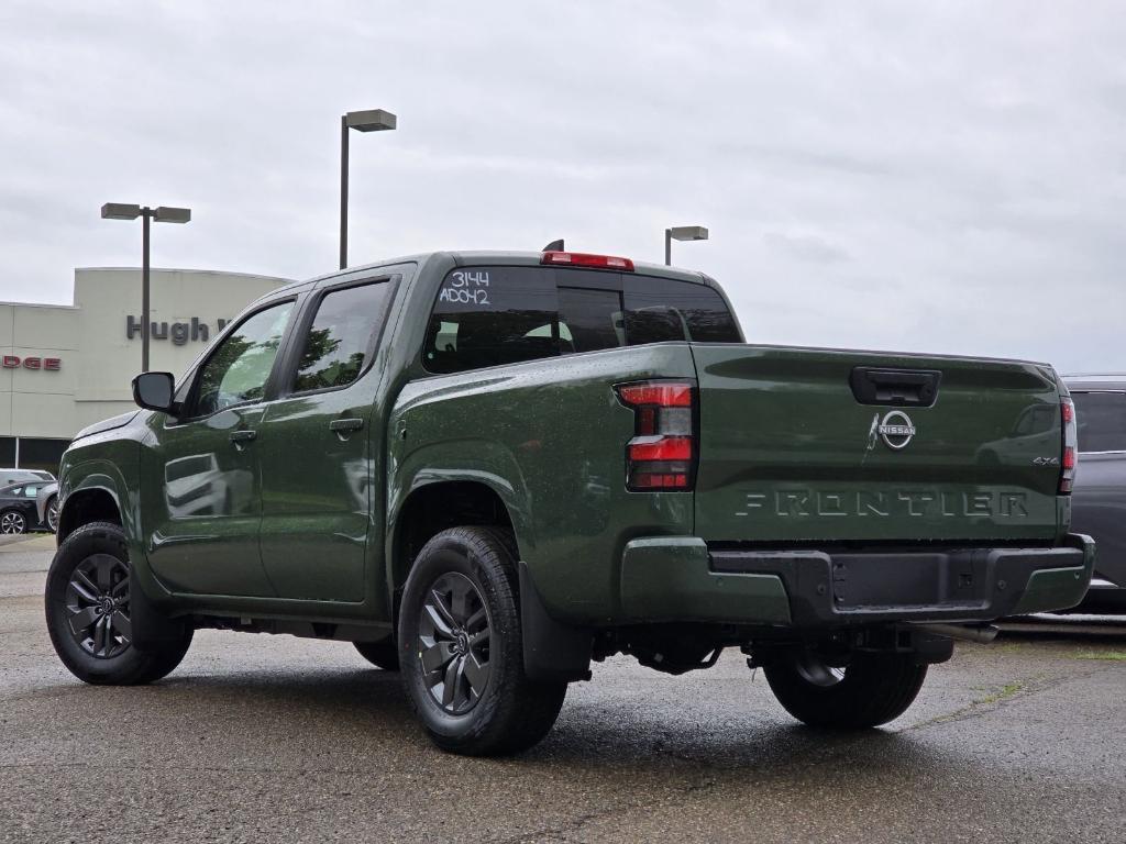 new 2025 Nissan Frontier car, priced at $42,175