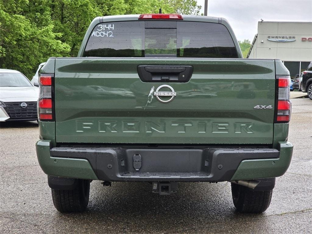 new 2025 Nissan Frontier car, priced at $42,175