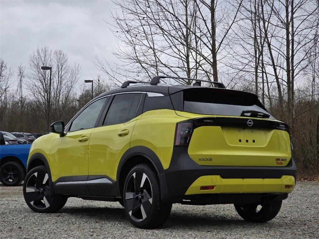new 2025 Nissan Kicks car, priced at $31,980