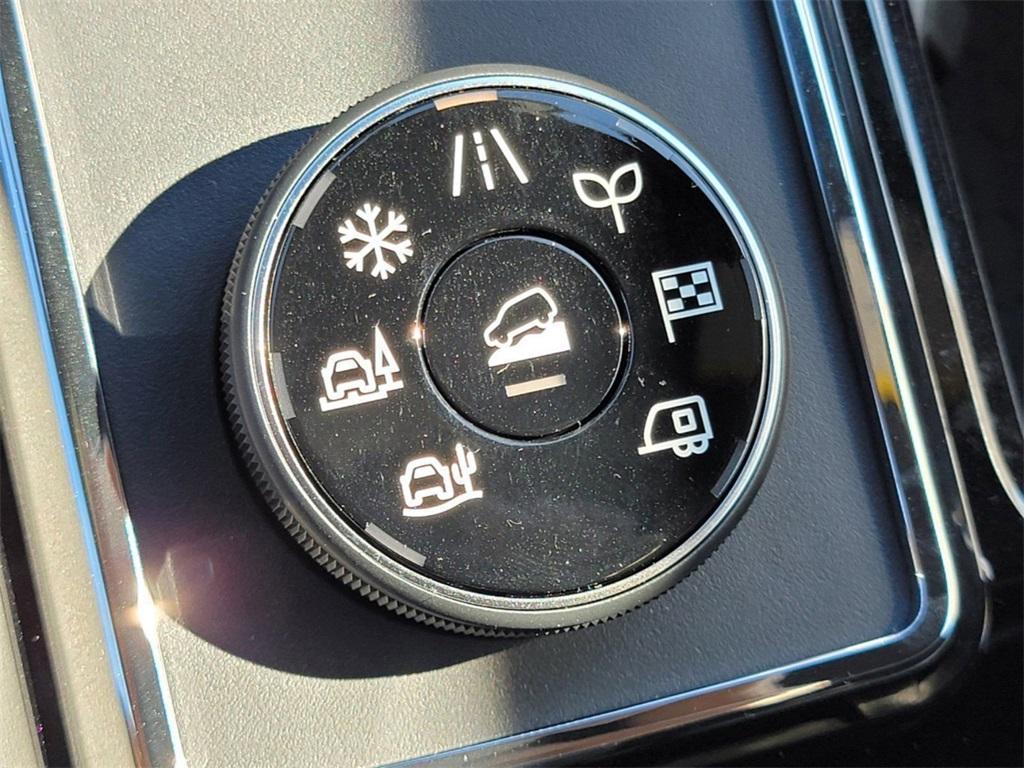 used 2024 Nissan Pathfinder car, priced at $39,812