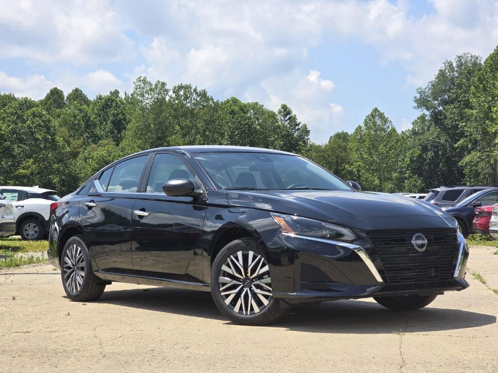 new 2025 Nissan Altima car, priced at $30,265