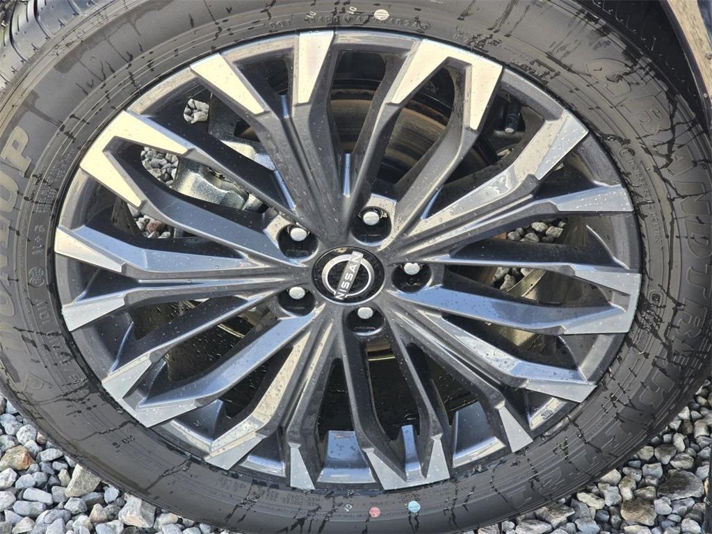 new 2025 Nissan Rogue car, priced at $43,715