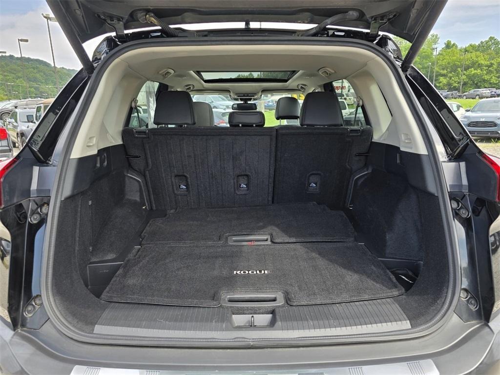 used 2021 Nissan Rogue car, priced at $22,651