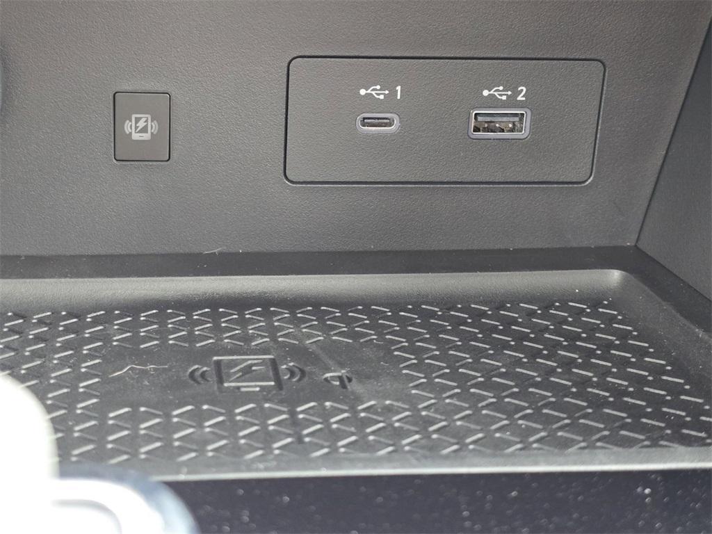 new 2025 Nissan Pathfinder car, priced at $42,980
