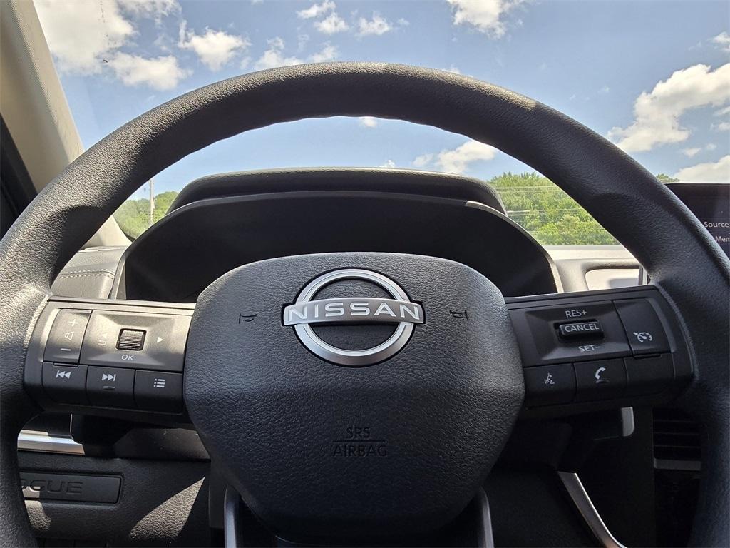 new 2025 Nissan Rogue car, priced at $32,200