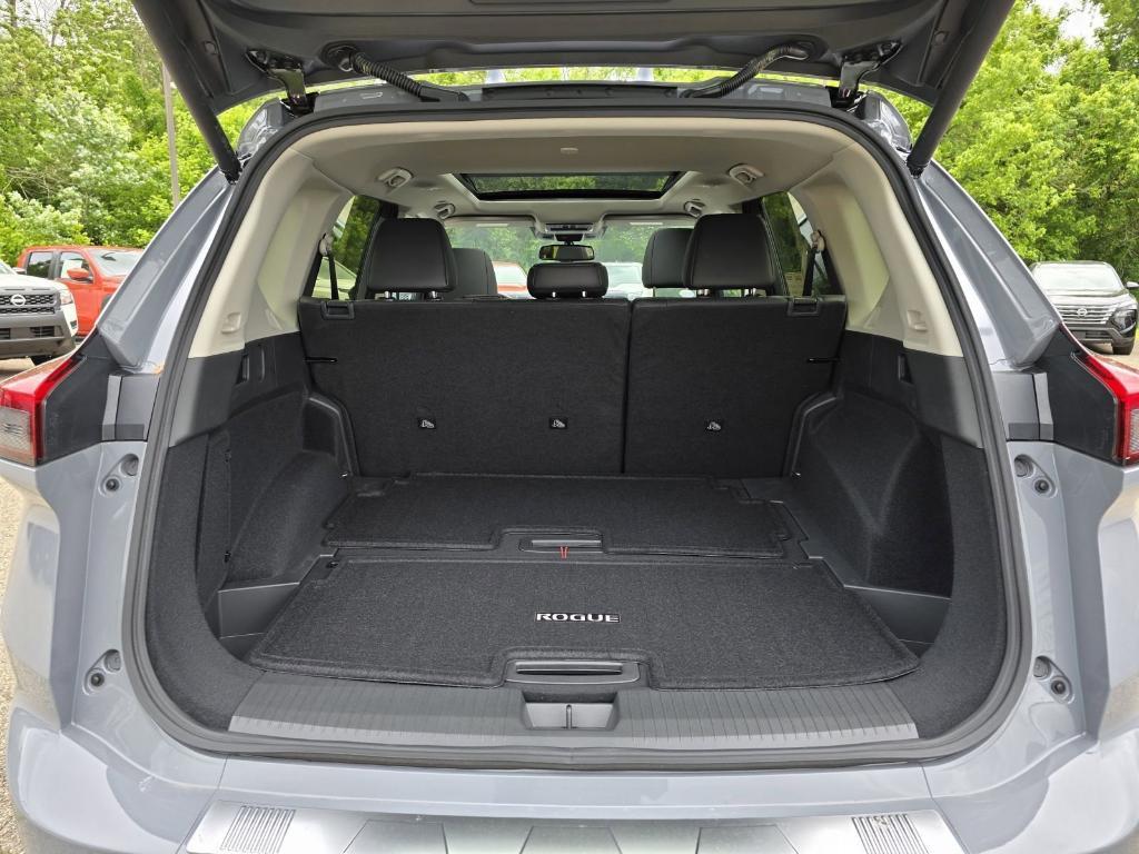 new 2025 Nissan Rogue car, priced at $46,930