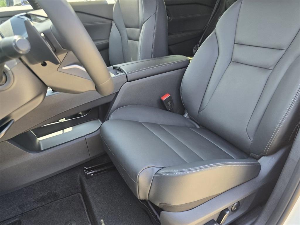 new 2025 Nissan Rogue car, priced at $41,625
