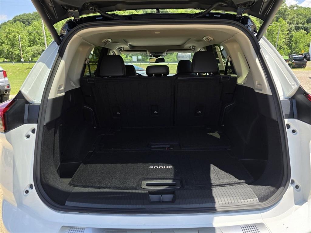 new 2025 Nissan Rogue car, priced at $41,625