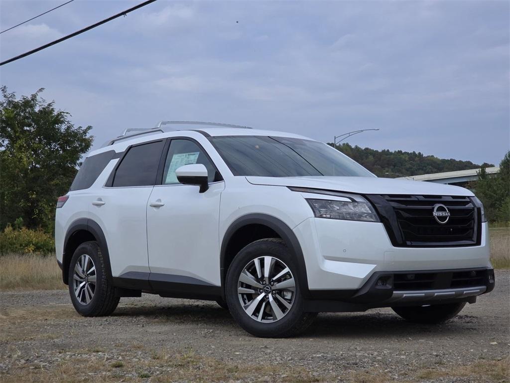 new 2025 Nissan Pathfinder car, priced at $40,980