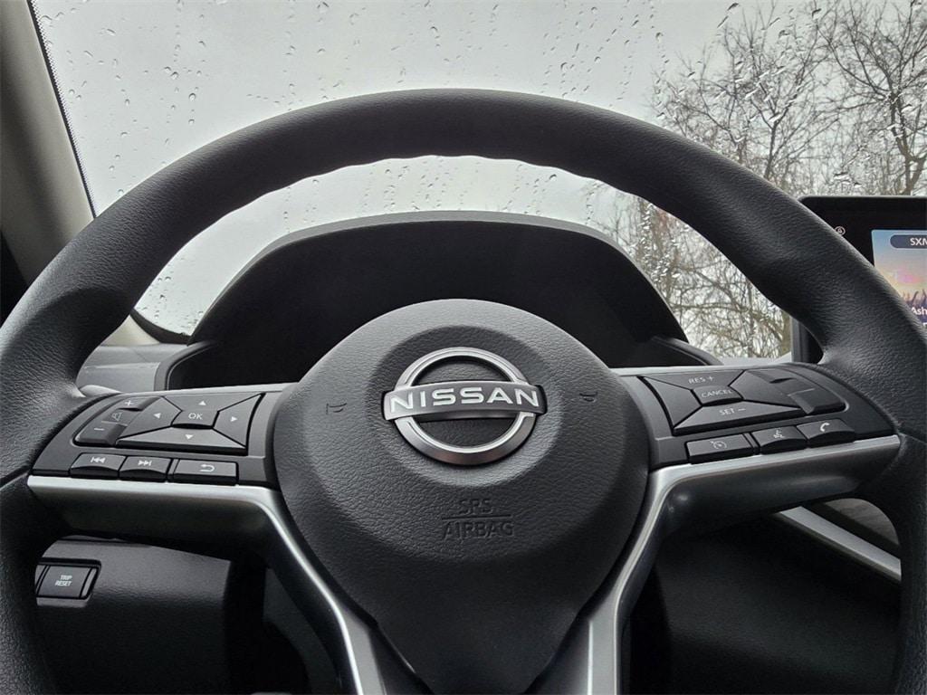 new 2025 Nissan Altima car, priced at $28,980
