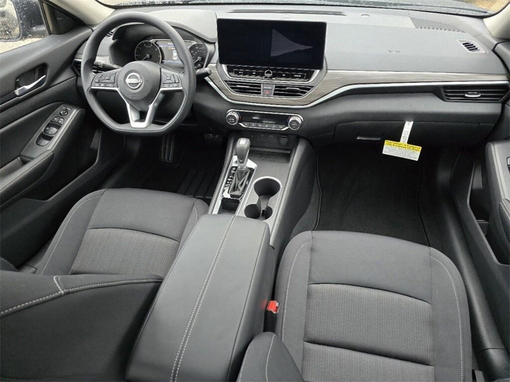 new 2025 Nissan Altima car, priced at $29,465