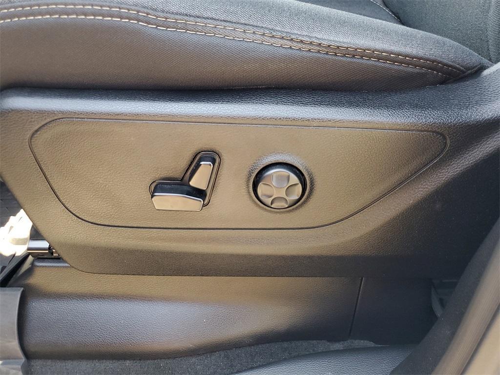 used 2021 Ram 1500 car, priced at $32,991
