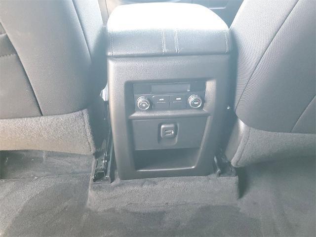 used 2022 Chevrolet Traverse car, priced at $28,351