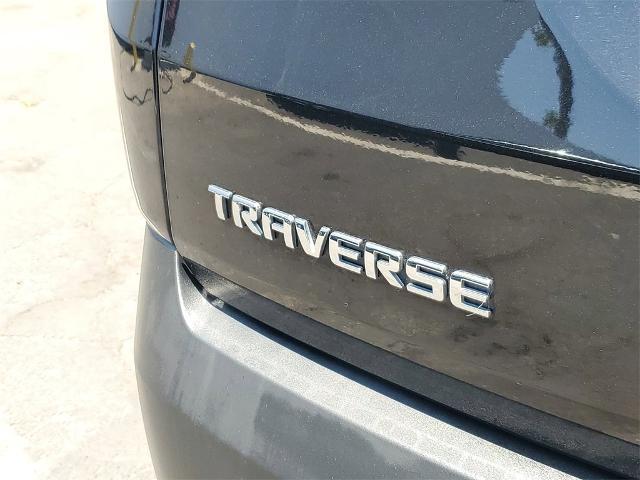 used 2022 Chevrolet Traverse car, priced at $28,351
