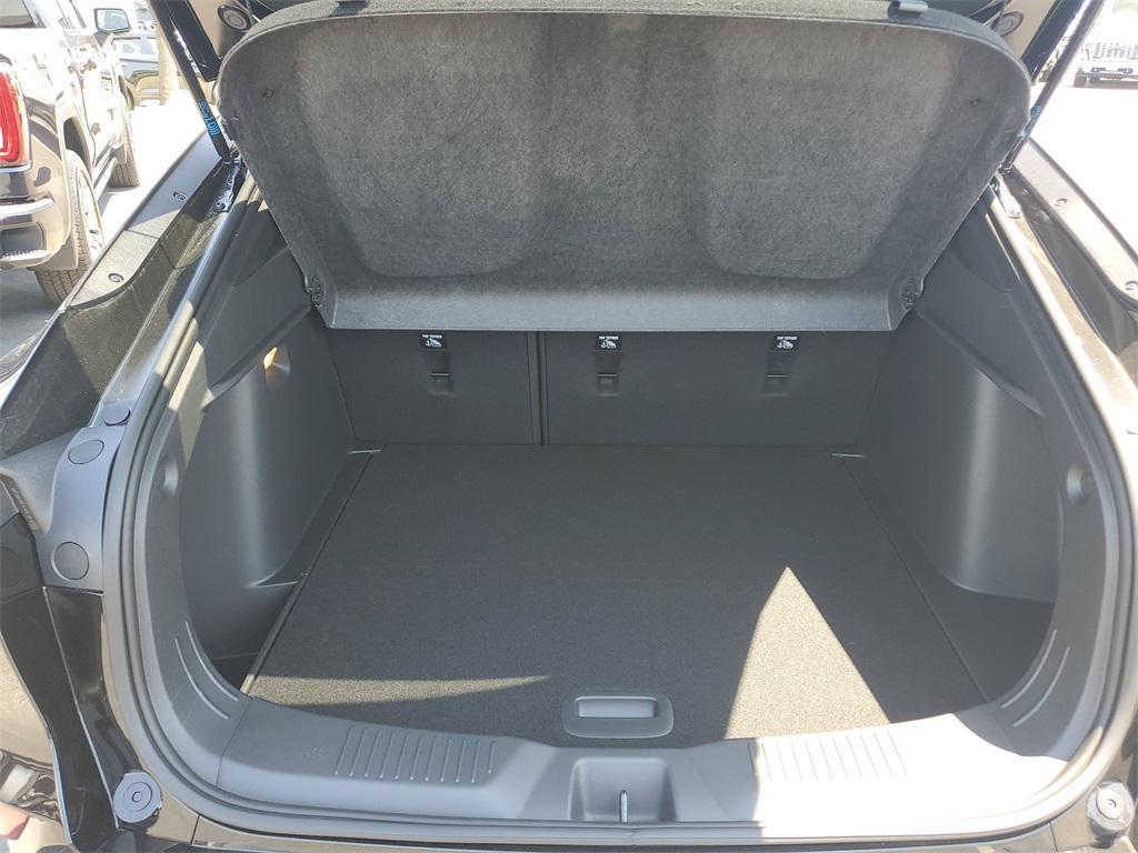 new 2025 Buick Envista car, priced at $24,972