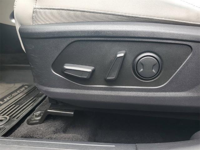 used 2024 Hyundai TUCSON Hybrid car, priced at $26,999