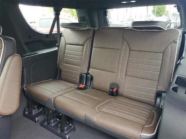 new 2025 GMC Yukon XL car, priced at $106,886
