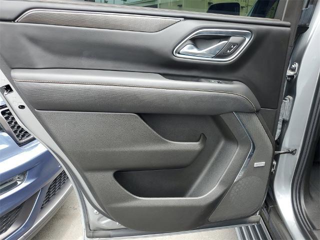 used 2023 GMC Yukon car, priced at $70,399