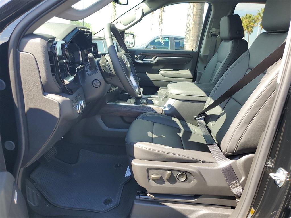 new 2026 GMC Sierra 1500 car, priced at $58,082