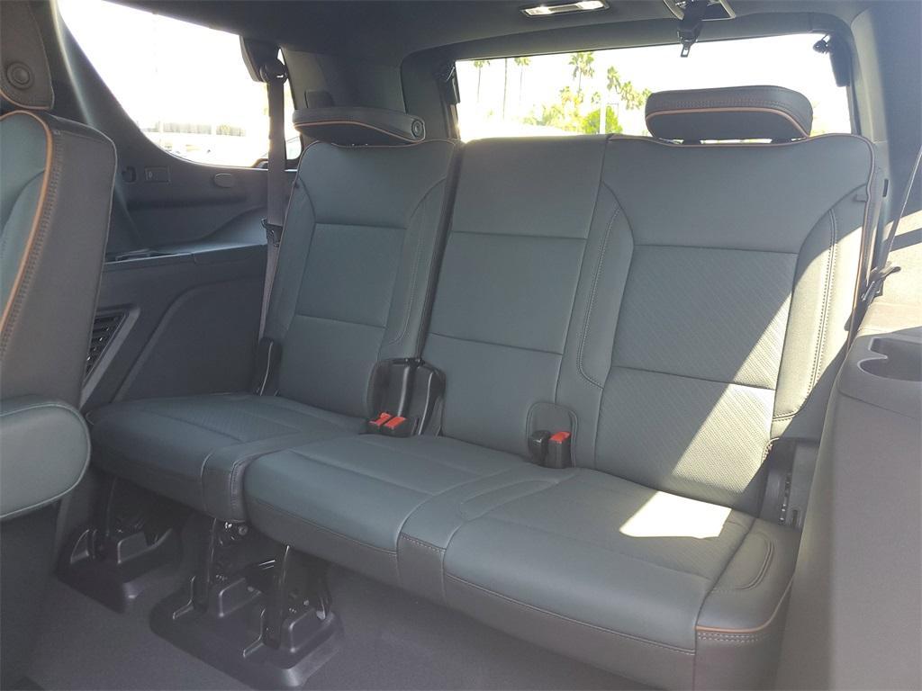 new 2025 GMC Yukon car, priced at $87,185