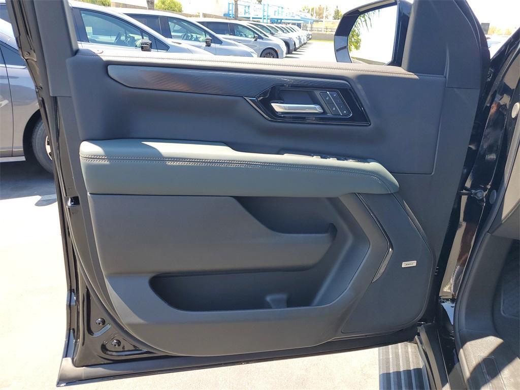 new 2025 GMC Yukon car, priced at $87,185