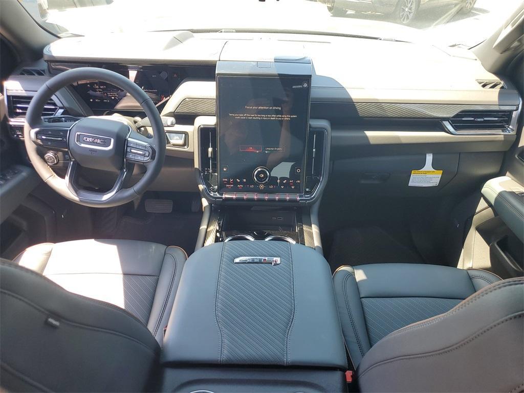 new 2025 GMC Yukon car, priced at $87,185