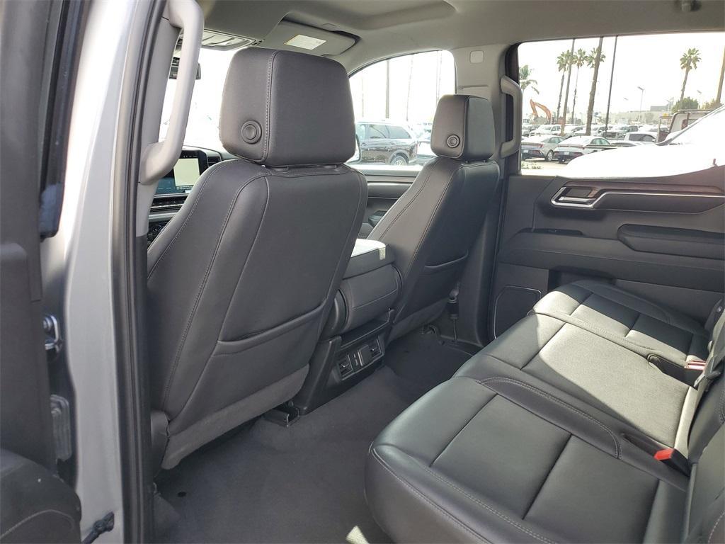 used 2024 GMC Sierra 1500 car, priced at $36,991