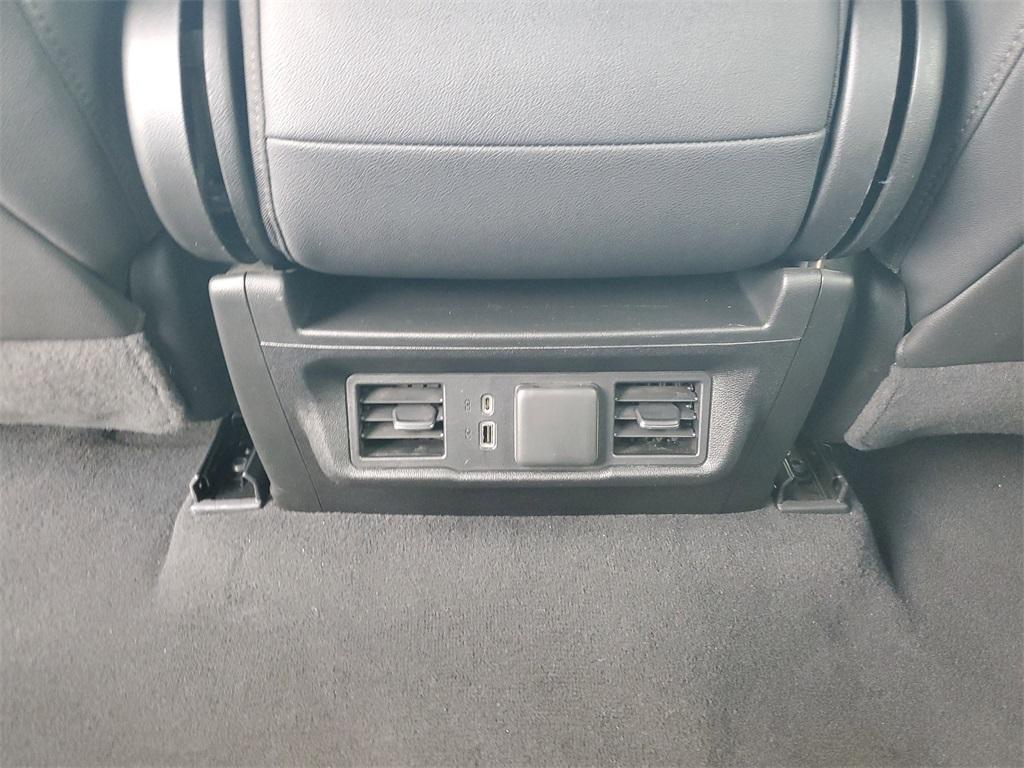 used 2024 GMC Sierra 1500 car, priced at $36,991