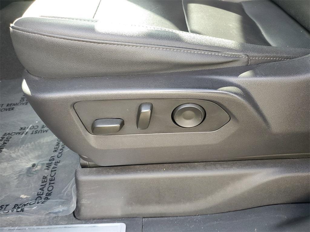 used 2024 GMC Sierra 1500 car, priced at $36,991