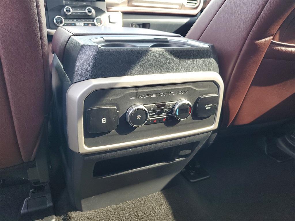 used 2023 Ford Expedition car, priced at $35,451