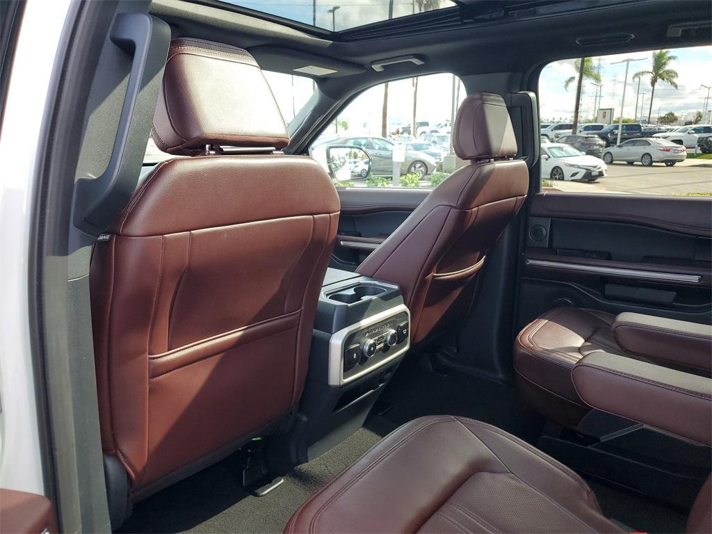 used 2023 Ford Expedition car, priced at $35,451