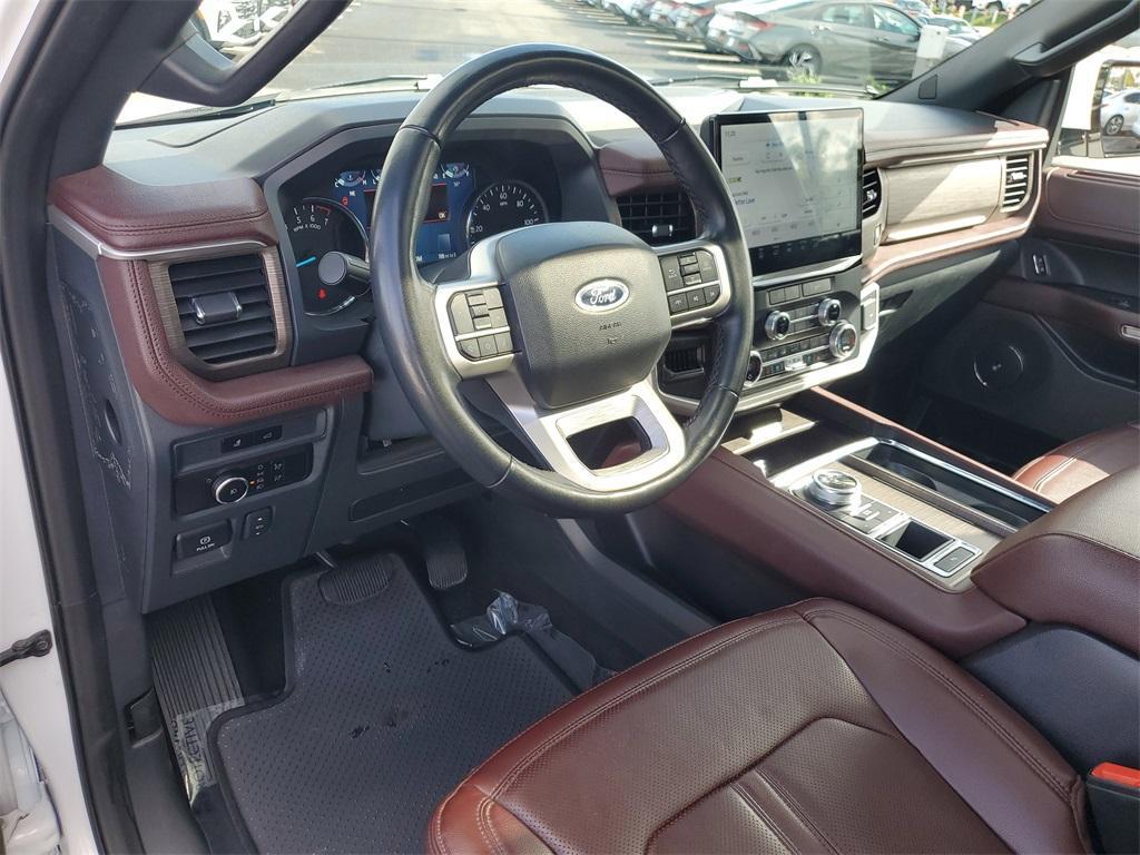 used 2023 Ford Expedition car, priced at $35,451