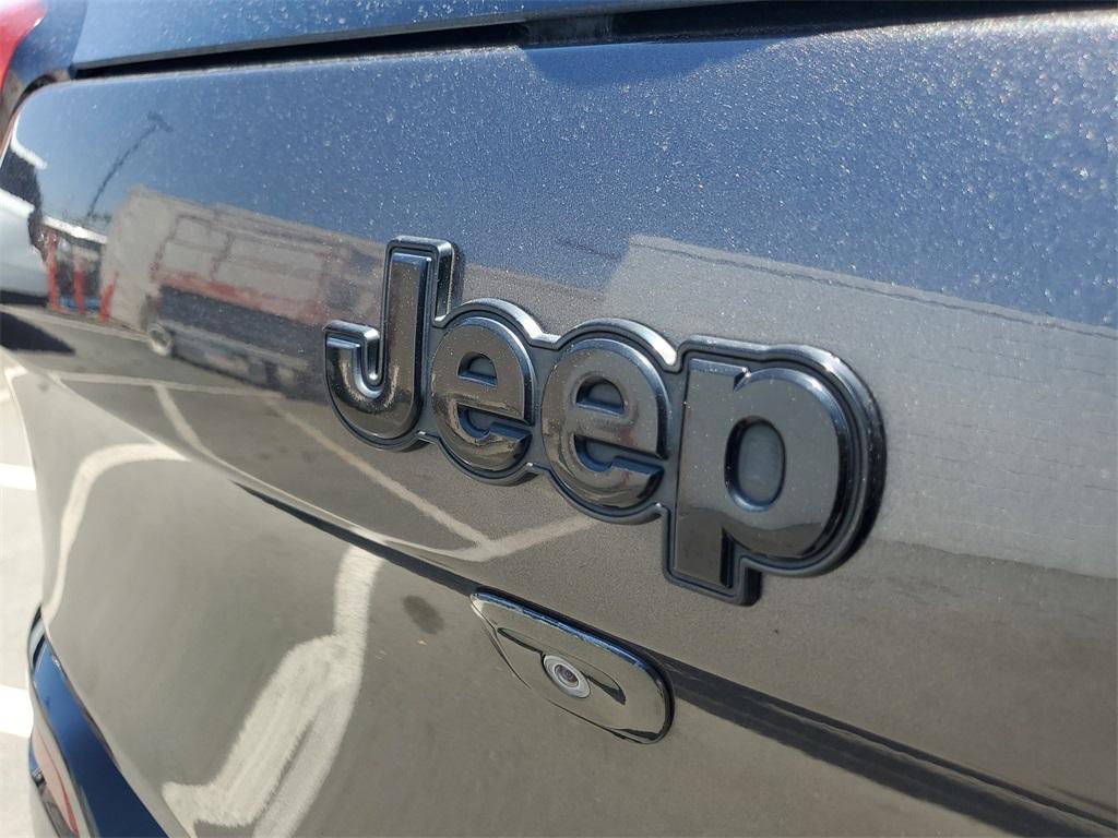 used 2018 Jeep Cherokee car, priced at $12,451