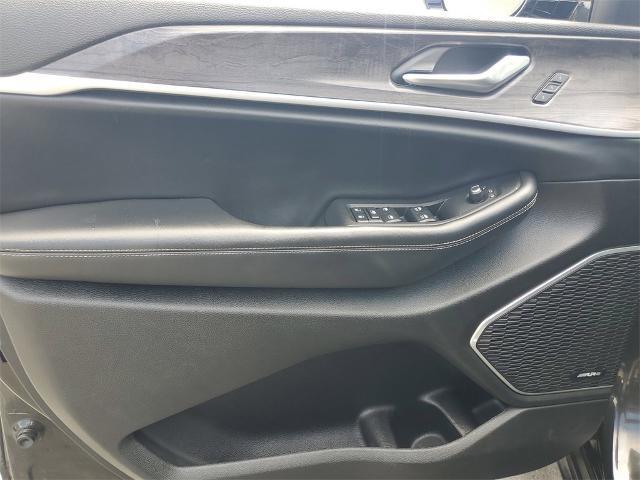 used 2022 Jeep Grand Cherokee L car, priced at $24,999