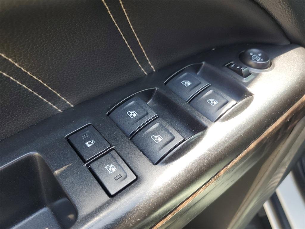 used 2022 GMC Canyon car, priced at $35,451
