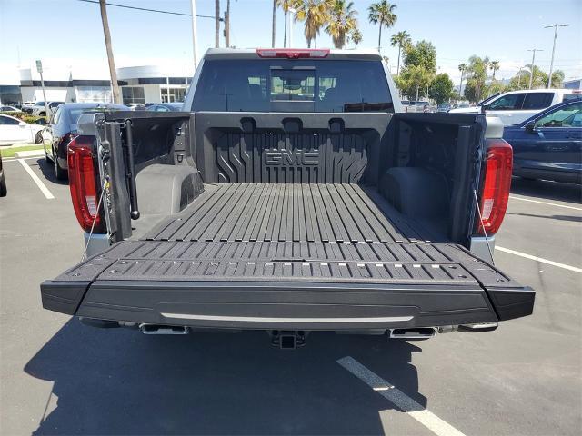 new 2025 GMC Sierra 1500 car, priced at $81,026