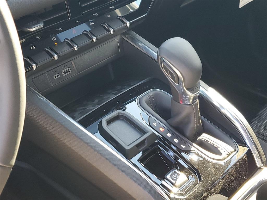 new 2026 GMC Canyon car, priced at $41,552