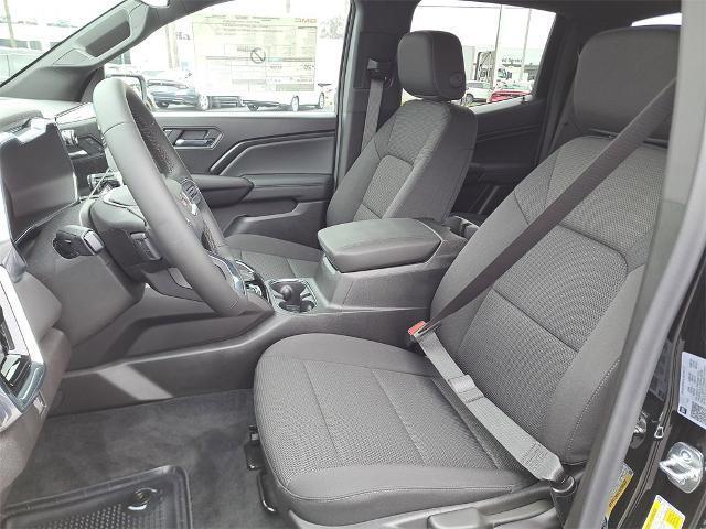 new 2025 GMC Canyon car, priced at $38,941
