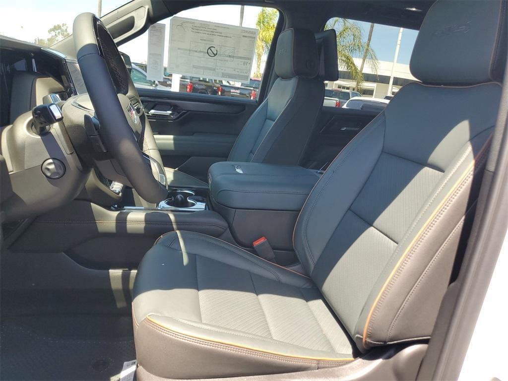 new 2025 GMC Yukon XL car, priced at $93,444