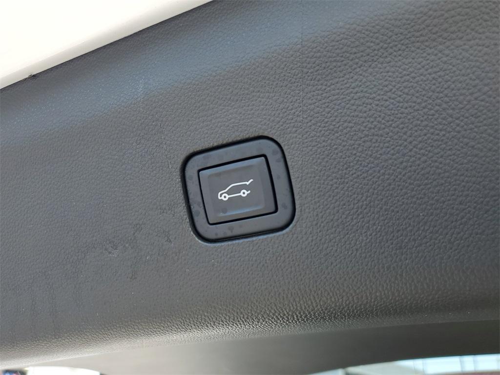 used 2022 Buick Enclave car, priced at $31,451