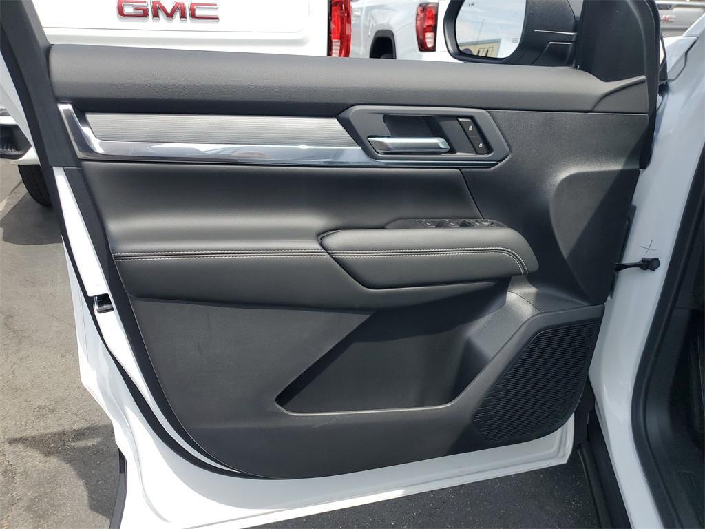 new 2026 GMC Terrain car, priced at $31,193