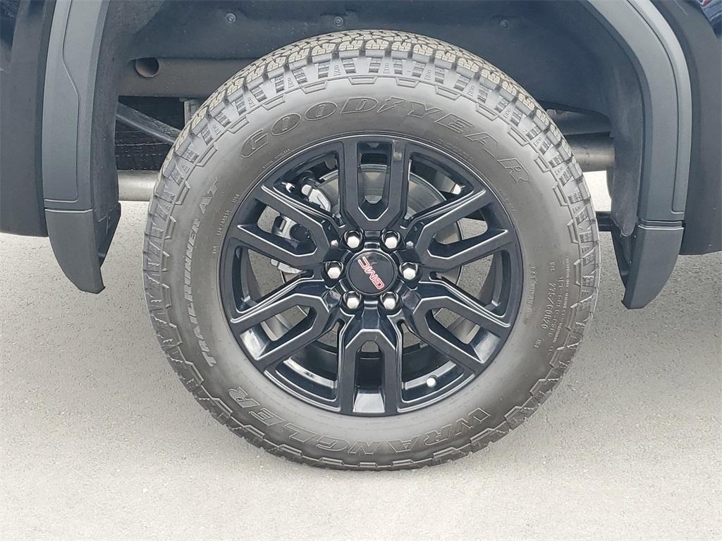 used 2025 GMC Sierra 1500 car, priced at $53,451