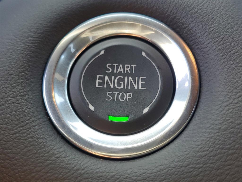 new 2025 GMC Canyon car, priced at $45,449