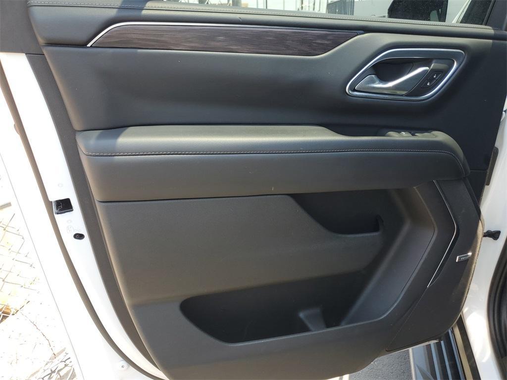 used 2023 Chevrolet Suburban car, priced at $44,991